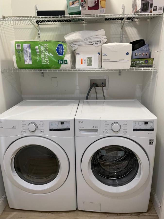 Modern Luxury Apartment Near Nyc ジャージーシティ エクステリア 写真