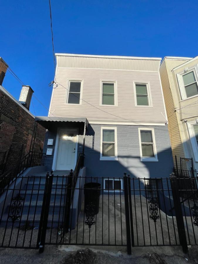Modern Luxury Apartment Near Nyc ジャージーシティ エクステリア 写真